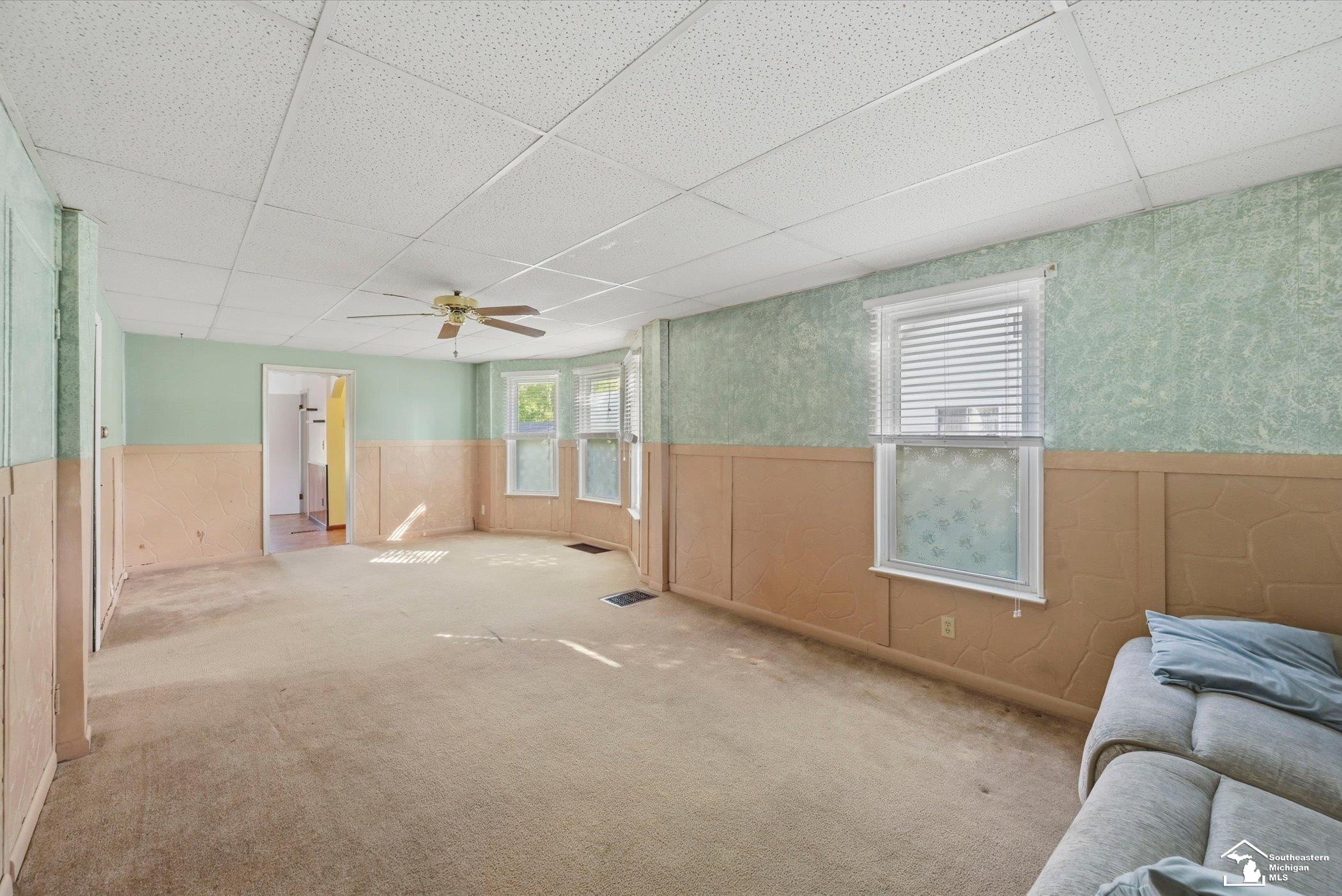 1300 N Macomb St Street