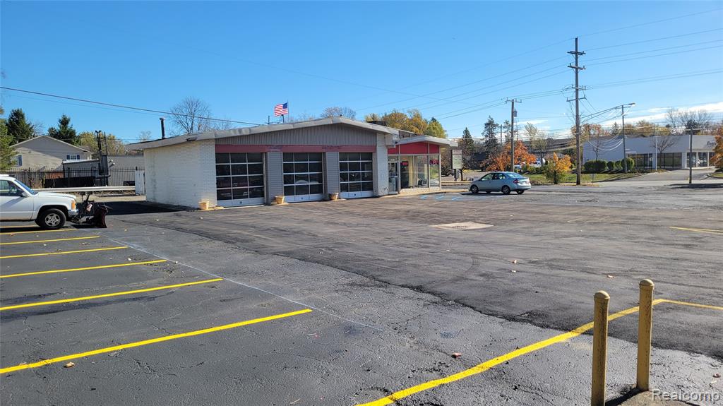 Properties Available 3 - 3 22412 MIDDLEBELT Road