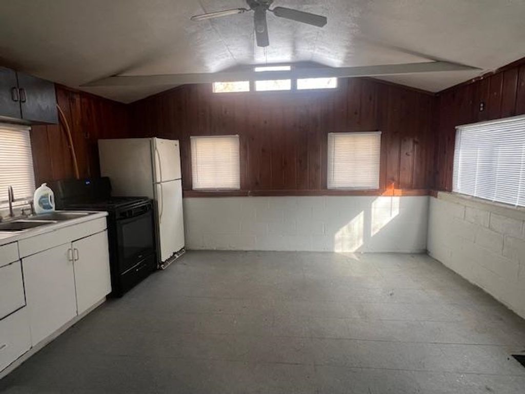 Photo of 2403 Fir Trail, Harrison, MI 48625 (MLS # 50200363)