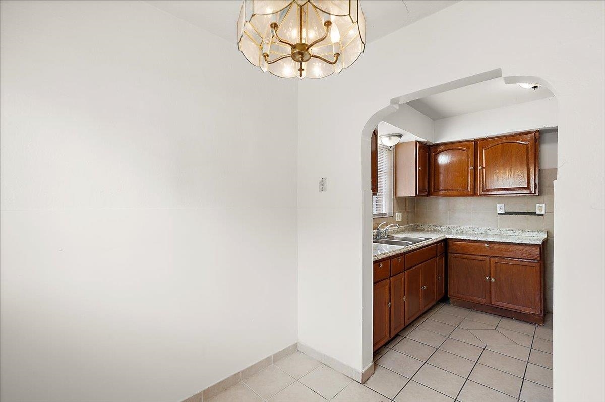 Detroit, Michigan 48227, United States, 3 Bedrooms Bedrooms, ,2 BathroomsBathrooms,Residential,Active,193230