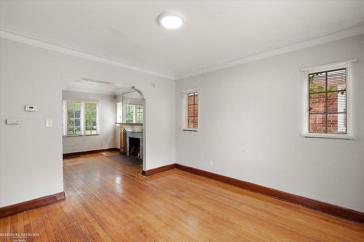 Detroit, Michigan 48227, United States, 3 Bedrooms Bedrooms, ,2 BathroomsBathrooms,Residential,Active,193230