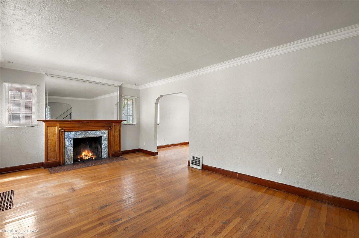 Detroit, Michigan 48227, United States, 3 Bedrooms Bedrooms, ,2 BathroomsBathrooms,Residential,Active,193230