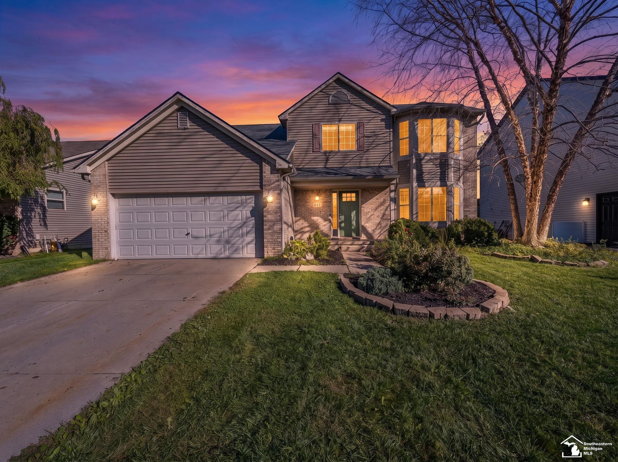 691 Falcon Drive