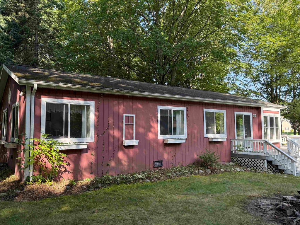 Photo of 1473 Hillis Drive, Alger, MI 48610 (MLS # 50219213)