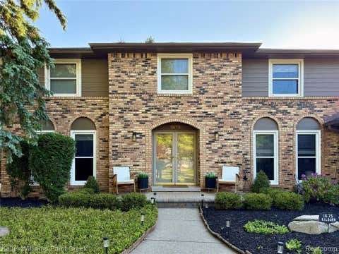 Photo of 1675 Kilburn Road, Rochester Hills, MI 48306 (MLS # 61002713)