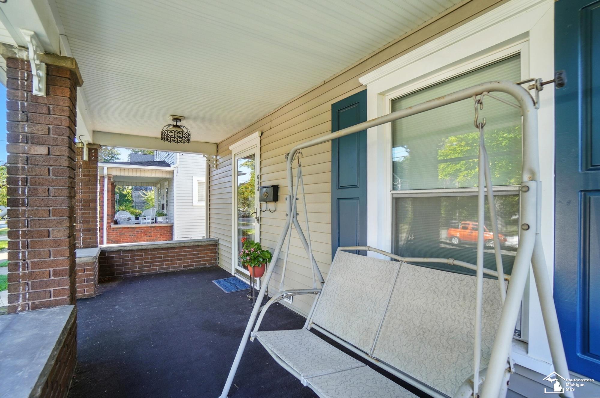 633 Scott Street