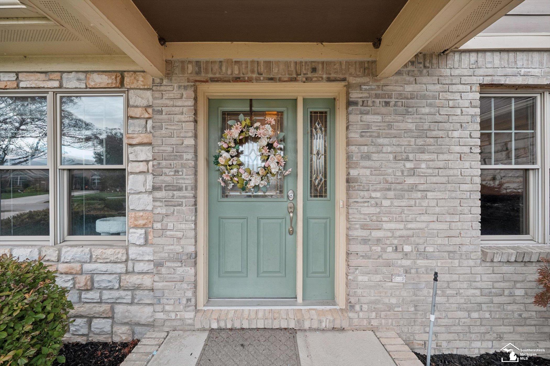 8439 Eagle Pointe Drive
