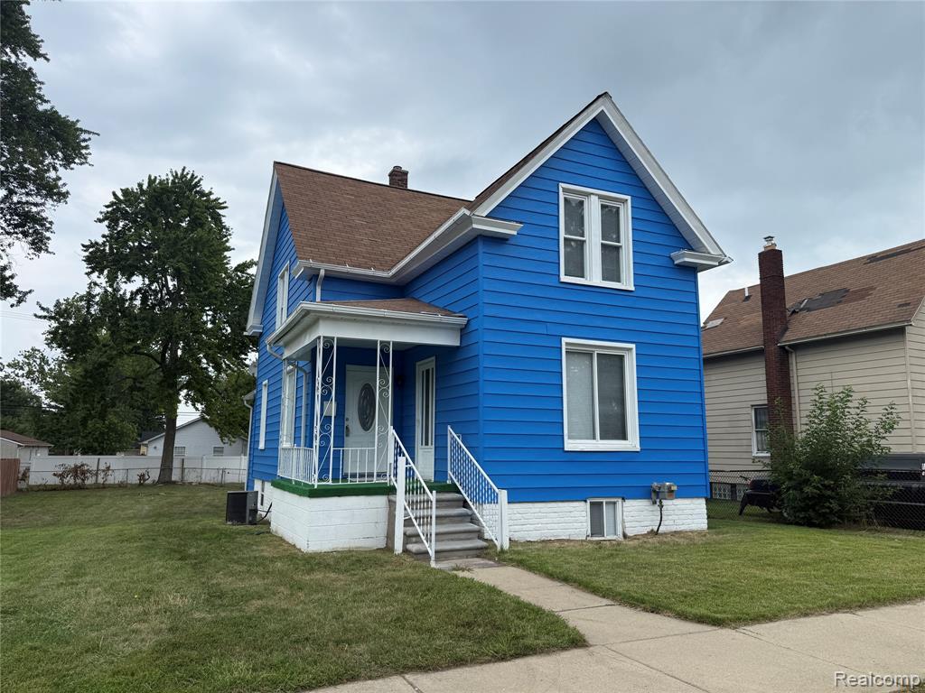 81 Fessenden Street