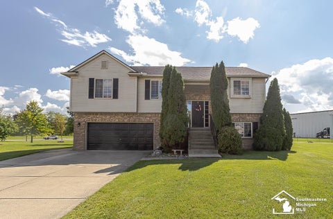 Photo for 155 Caribou Run Road