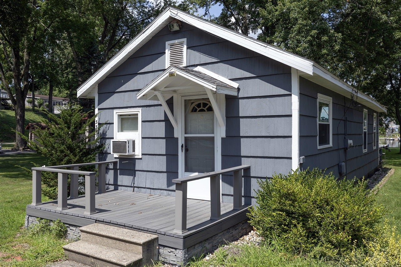33418 Inn-D-Inn Drive