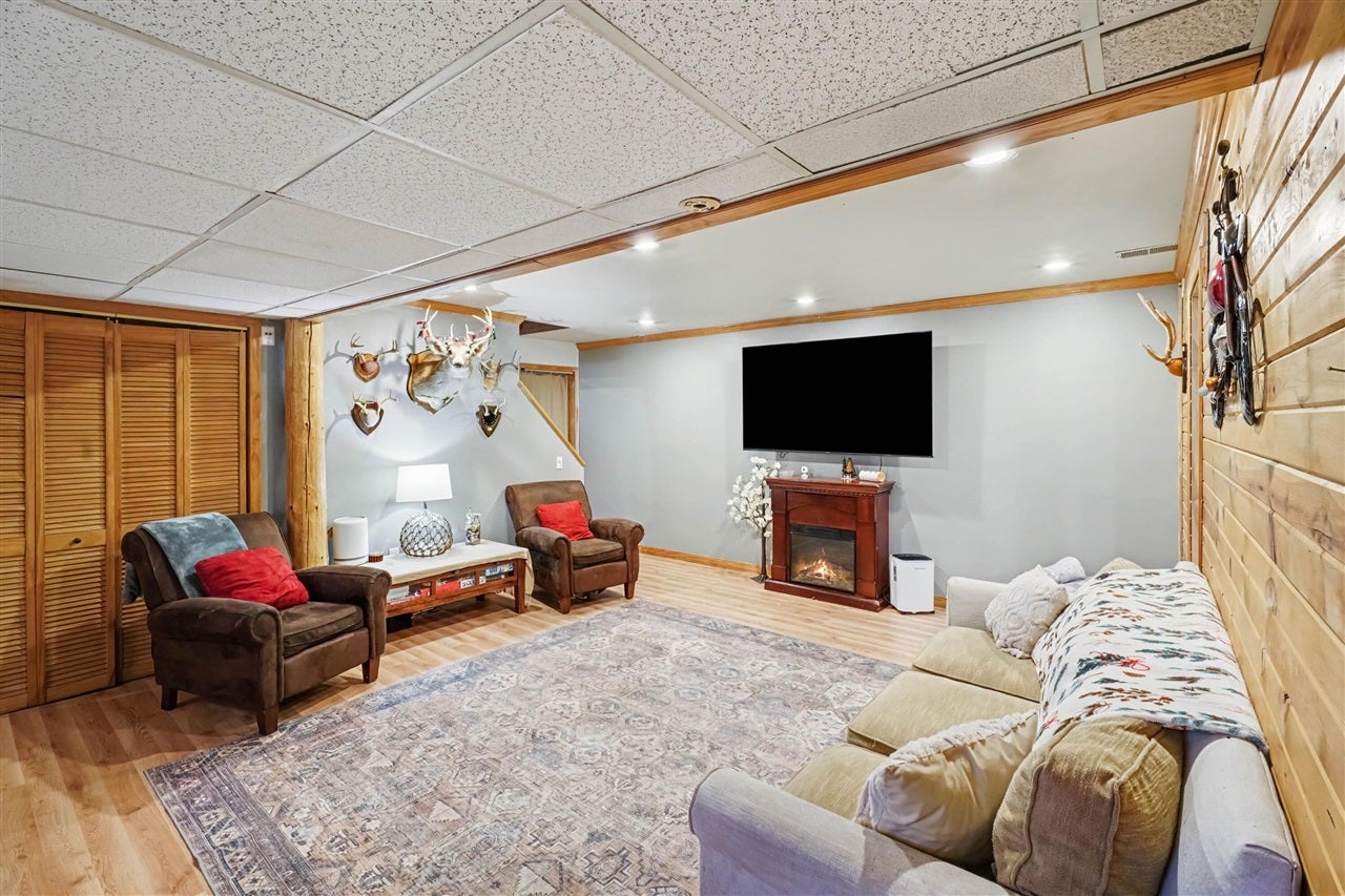 2442 Timberline Drive