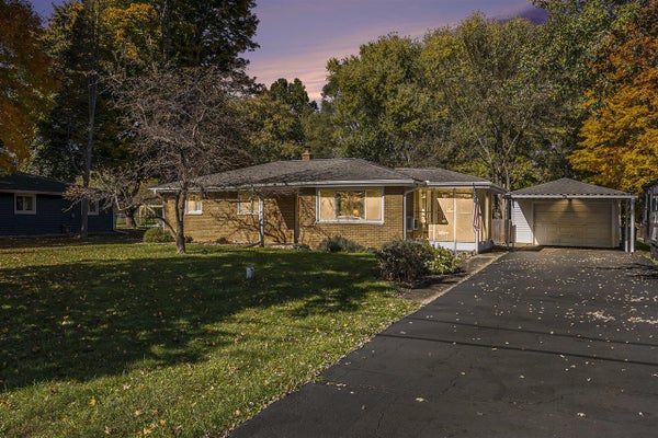 132 ORIOLE DR, BATTLE CREEK, MI 49037 - Image 8efd1f028a5a6801ff355b9bd332013b/3275457750