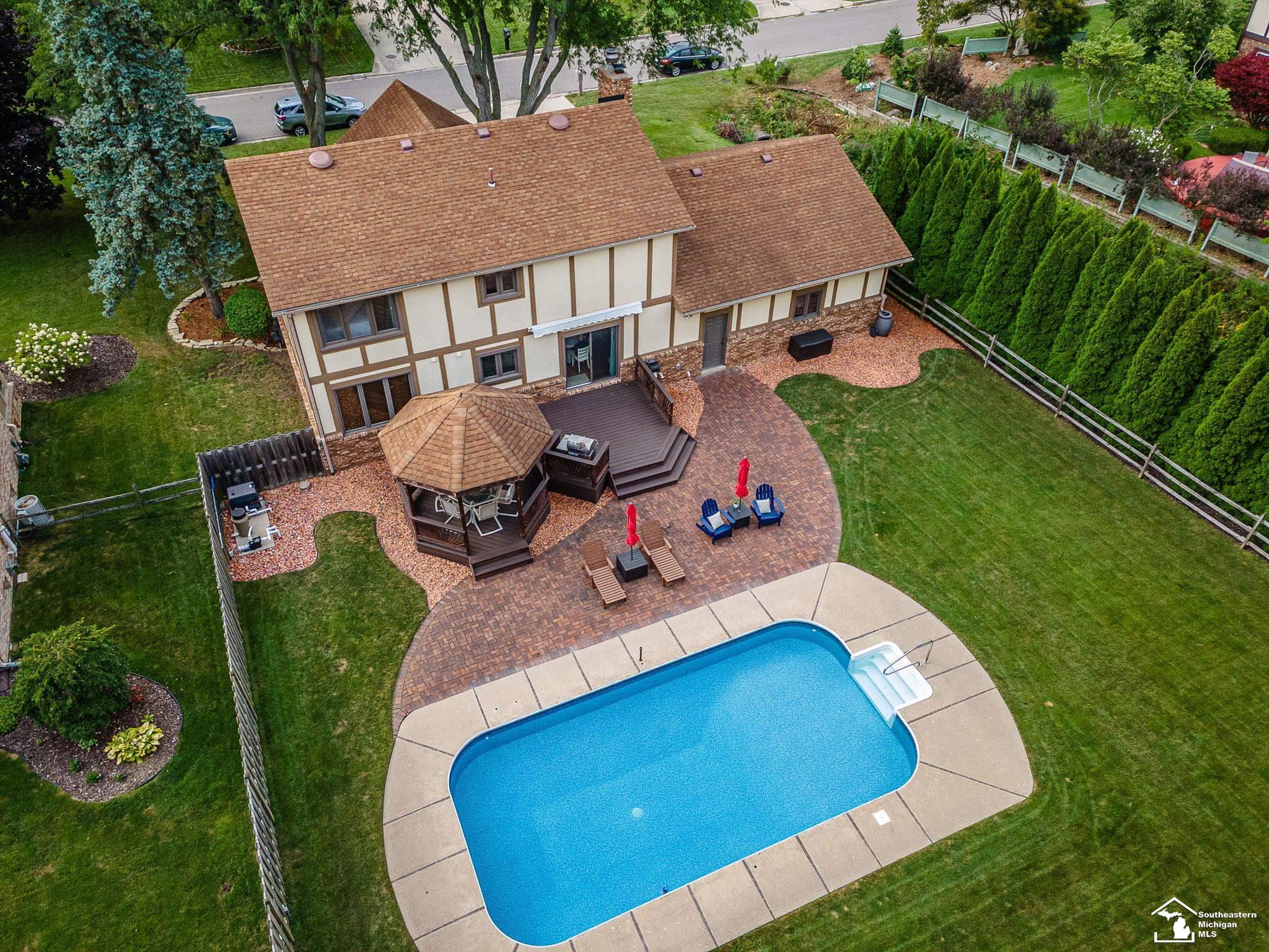 14998 Kay Drive