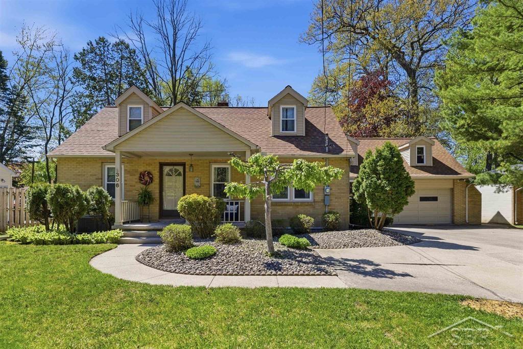 306 E Sugnet Road