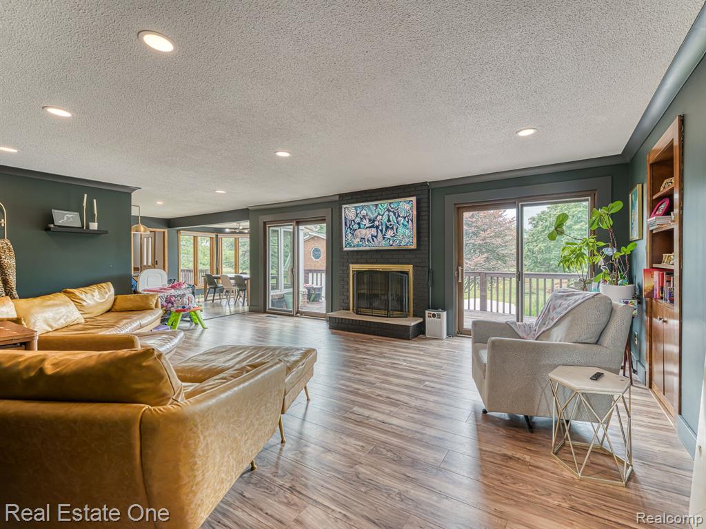3311 N Custer Road