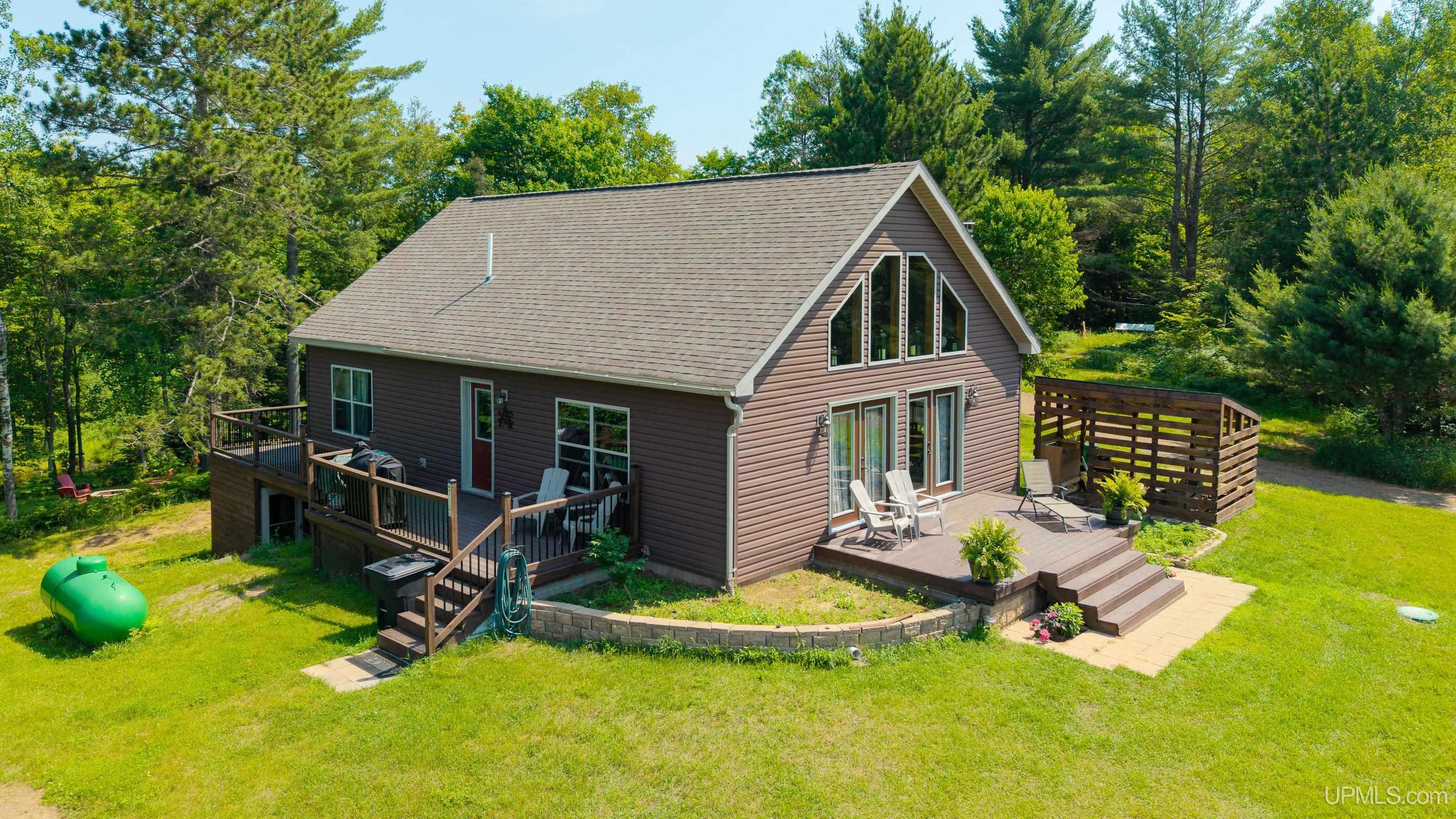 687 Co Rd AH Road
