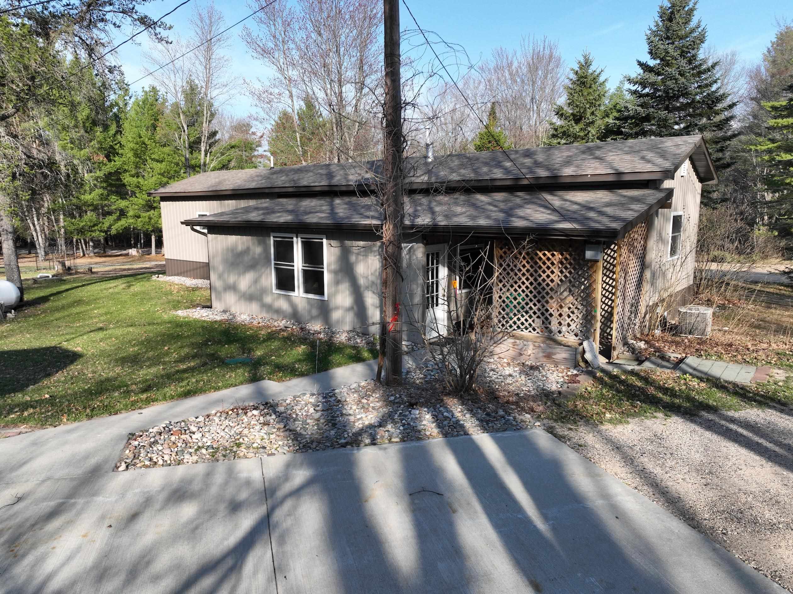 2894 White Pine Drive