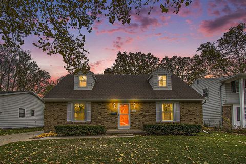 Photo of 2409 Victor Avenue, Lansing, MI 48911 (MLS # 70503959)