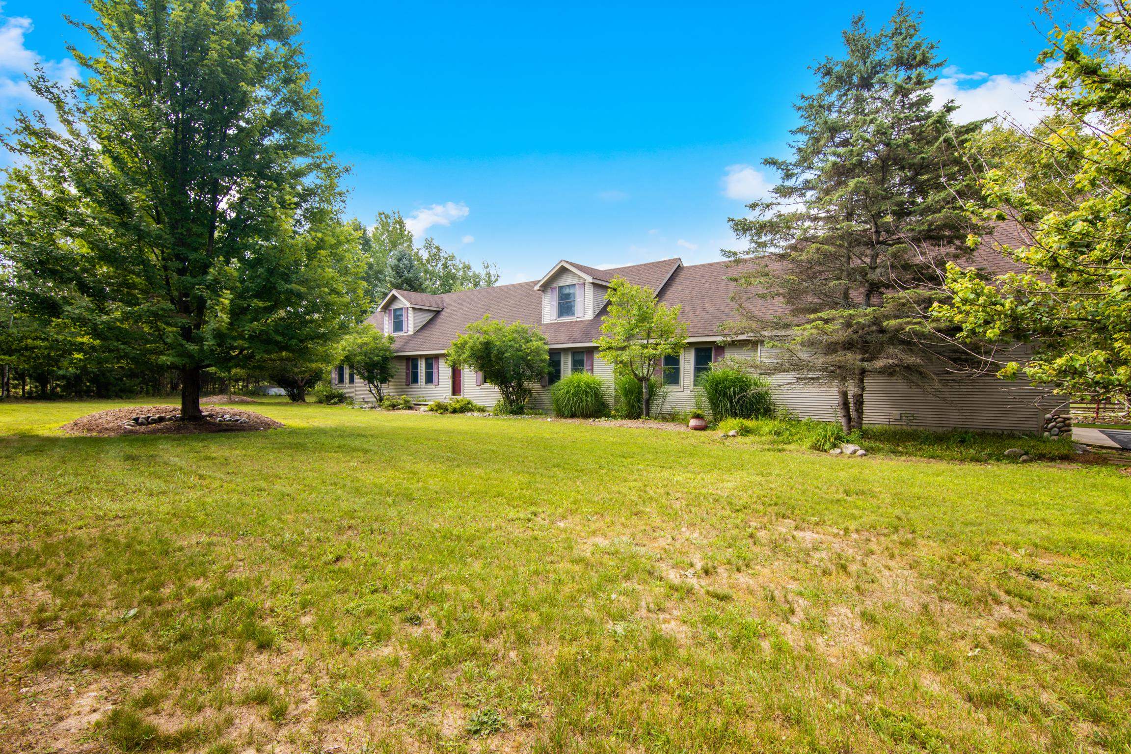 8197 Valley Road, Nw