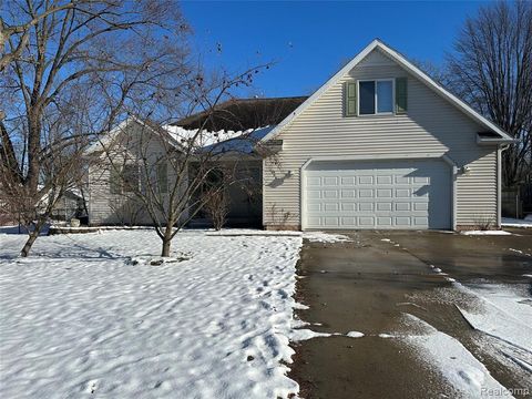 12464 Maxwell Road Carleton MI 48117