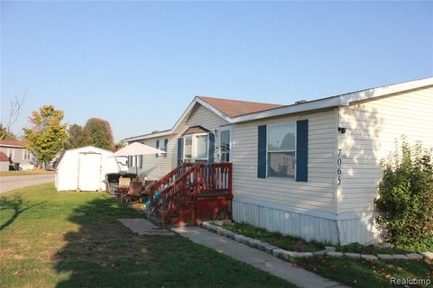 Photo of 7065 El paso Boulevard, Romulus, MI 48174 (MLS # 60979388)