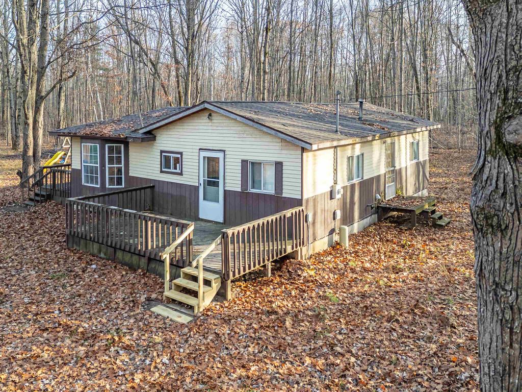 Photo of 1425 S River Road, Beaverton, MI 48612 (MLS # 50194457)