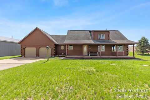 Photo of 7320 100th Street, Caledonia, MI 49316 (MLS # 70530435)