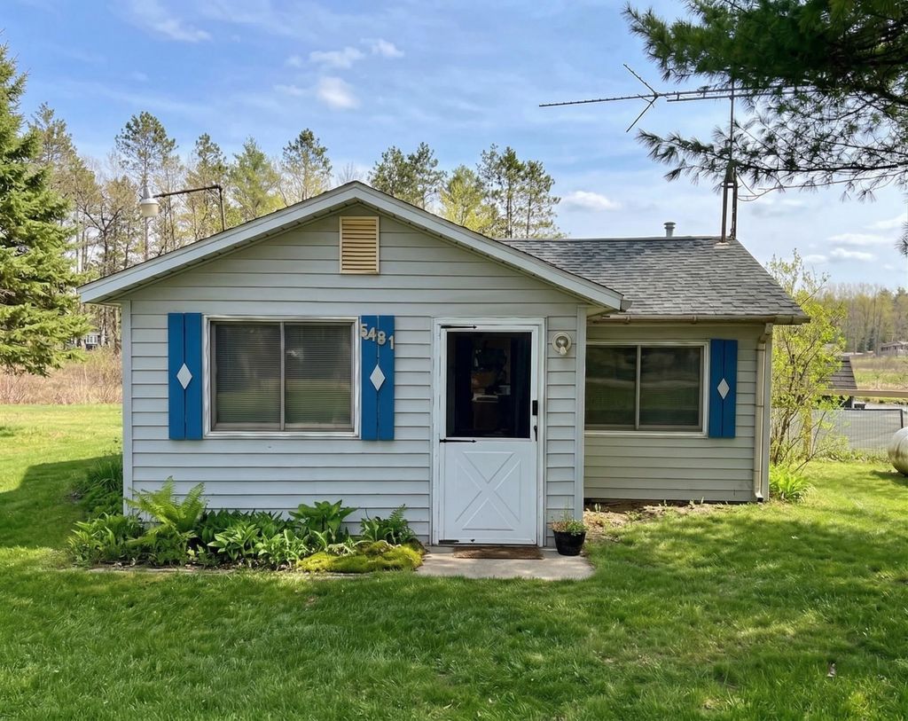 Photo of 5401 Morrow Road, Gladwin, MI 48624 (MLS # 50204080)
