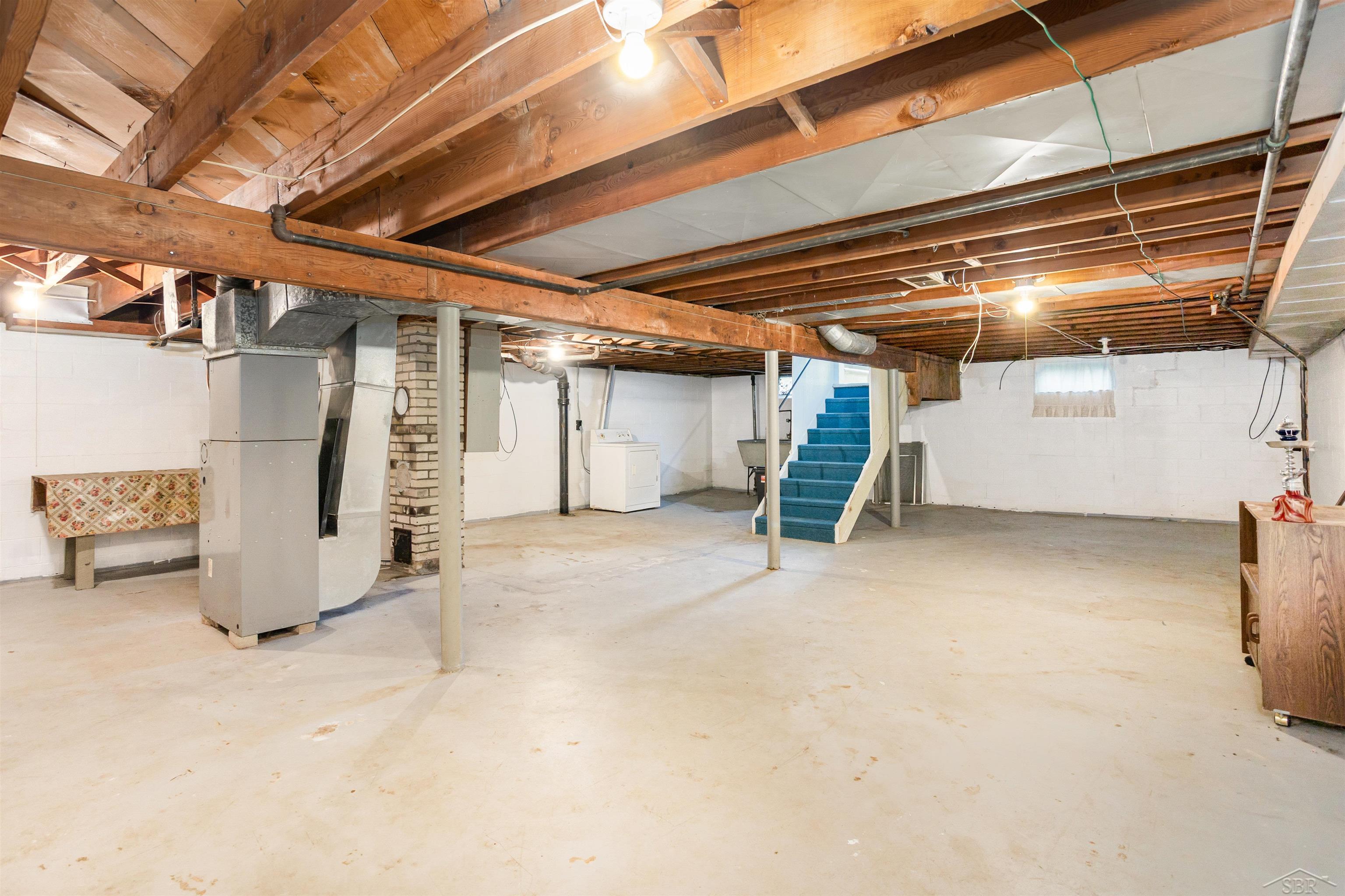 Saginaw, Michigan 48602, United States, 3 Bedrooms Bedrooms, ,1 BathroomBathrooms,Residential,Active,227939