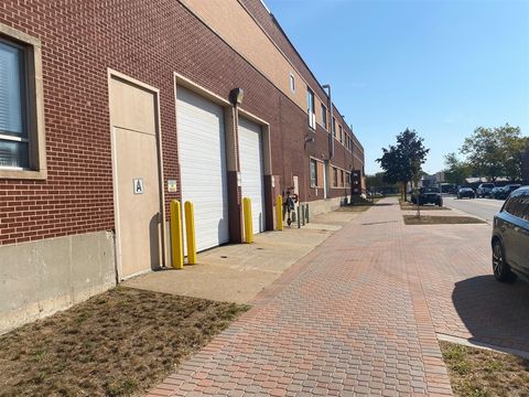 Photo of 147 E 6th Street, Holland, MI 49423 (MLS # 70476446)