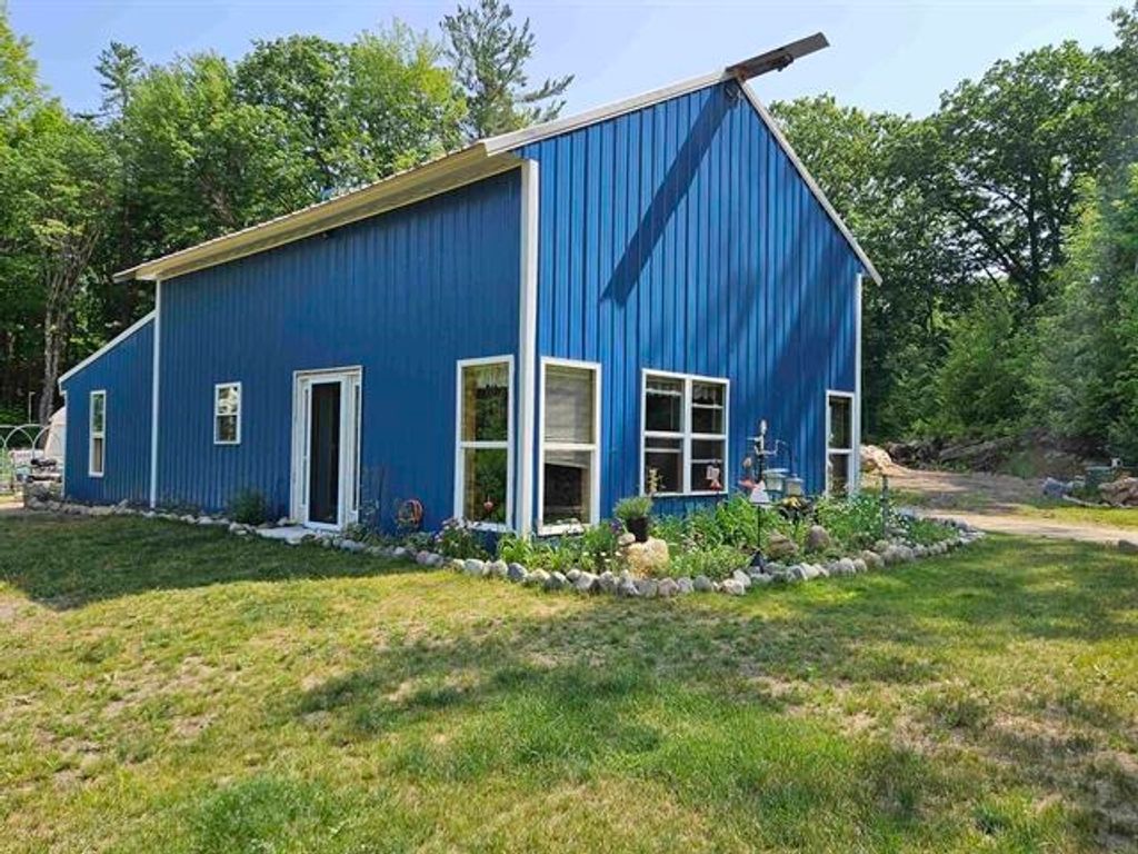 Photo of 887 W M61 Road, Harrison, MI 48625 (MLS # 50199911)