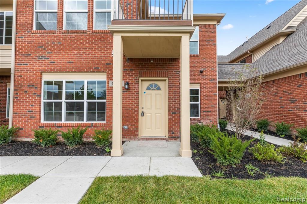 48504 Bridge Way 562