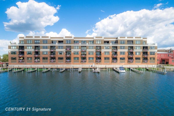 1111 N WATER ST STE 403, BAY CITY, MI 48708 - Image 952ce0e27e48e2d0ad7c438f2ea904e3/2408556272