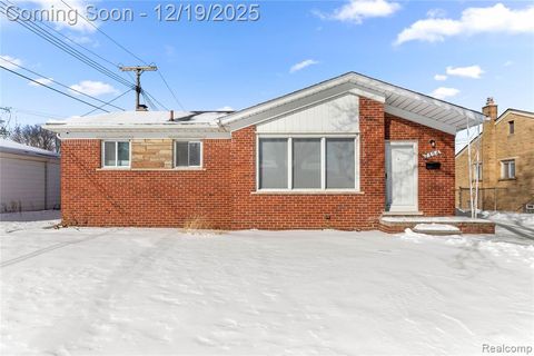 Photo of 7154 Plainfield Street, Dearborn Heights, MI 48127 (MLS # 60959543)