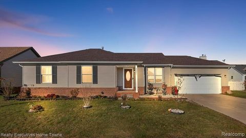 Photo of 46651 Heather Lane, Chesterfield, MI 48051 (MLS # 60954791)