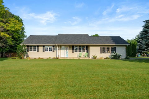 Photo of 150 Gull Pointe Drive, Battle Creek, MI 49017 (MLS # 70545697)