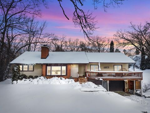 Photo of 6928 Scotch Lake Drive, West Bloomfield, MI 48324 (MLS # 70518940)