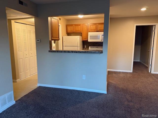 Auburn Hills, Michigan 48326, United States, 1 Bedroom Bedrooms, ,1 BathroomBathrooms,Residential,Active,238158