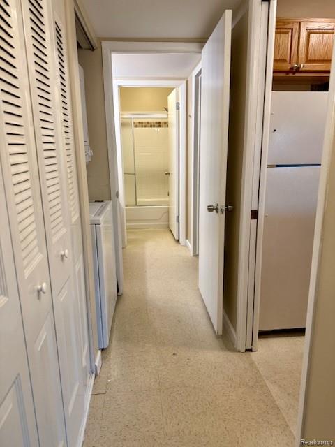 Auburn Hills, Michigan 48326, United States, 1 Bedroom Bedrooms, ,1 BathroomBathrooms,Residential,Active,238158
