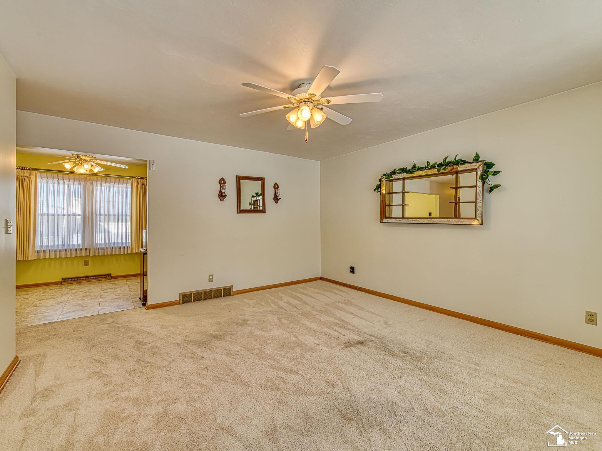 1055 Lavender Street