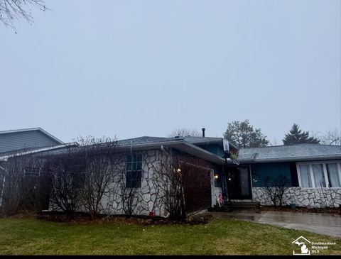 745 N Roessler Street Monroe MI 48162