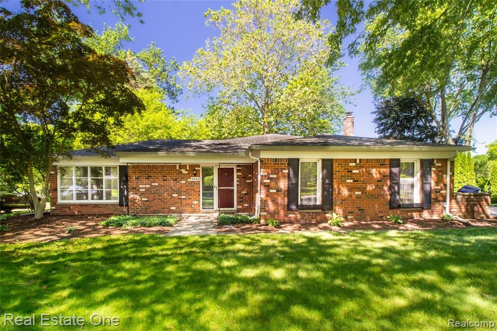 4243 FROSTWOOD Court