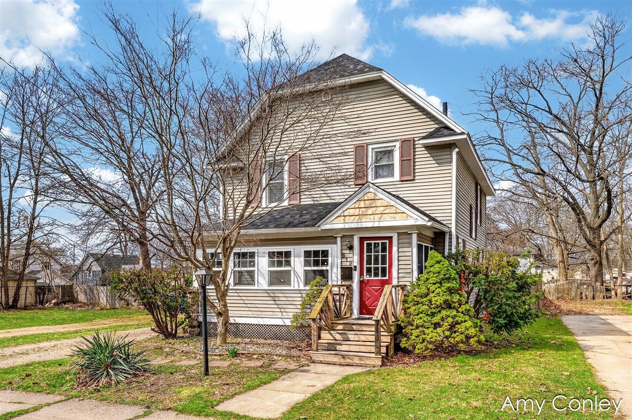 619 Fairbanks Avenue