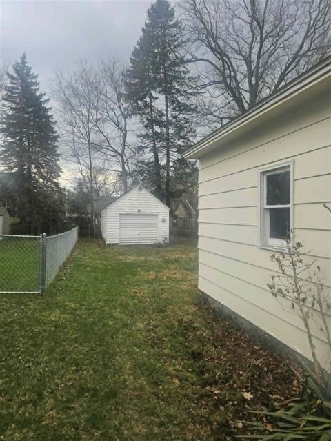 Photo of 206 Pleasantview Drive, Battle Creek, MI 49017 (MLS # 70522466)