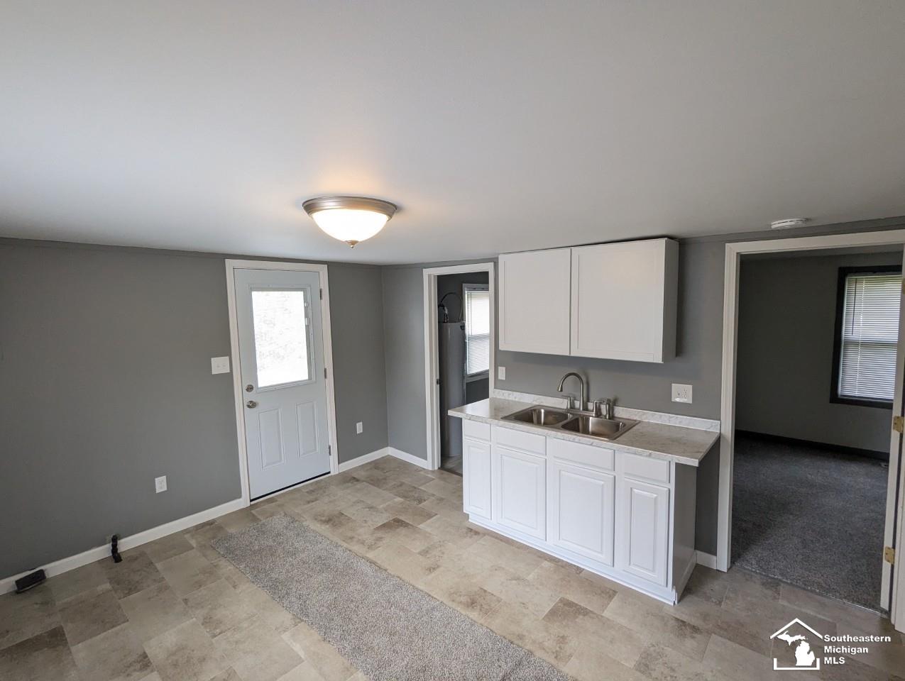 3657 Vivian Road