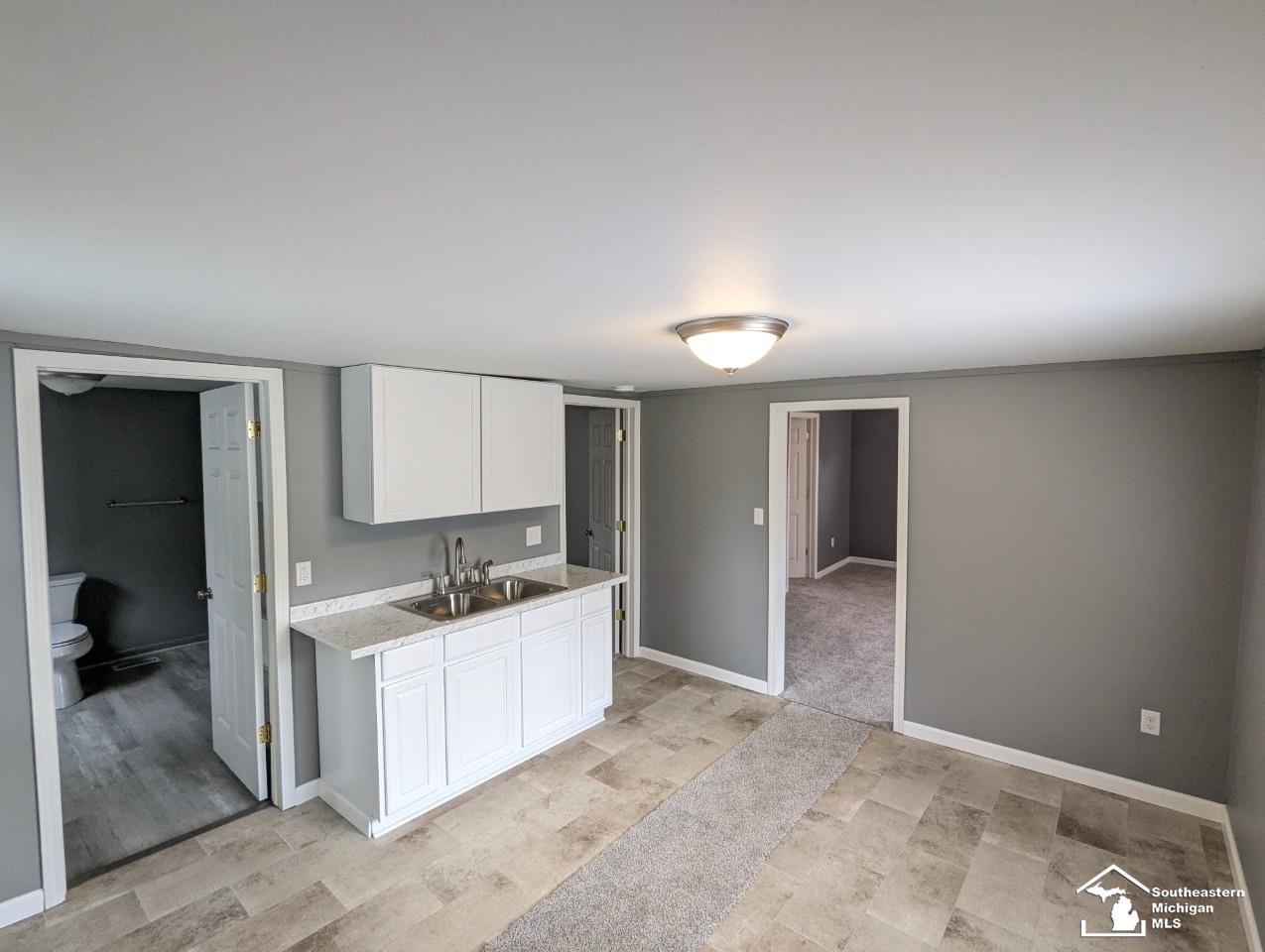 3657 Vivian Road