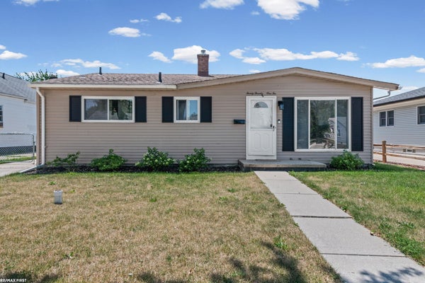 23112 DETOUR ST, SAINT CLAIR SHORES, MI 48082 - Image 9a3c8a71ab6b347fb502a76385c9663c/602728571