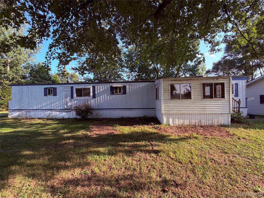 5656 Delong Road