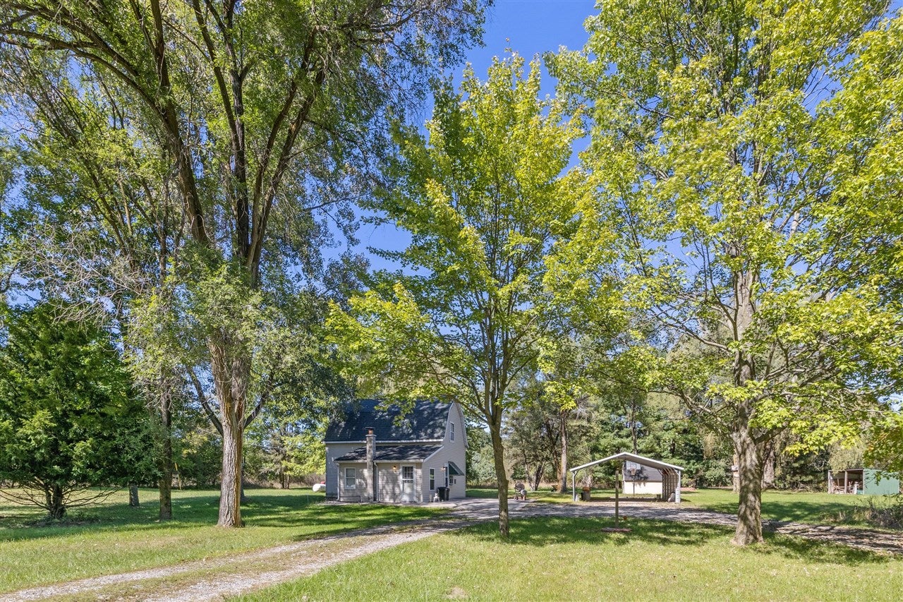 3591 W 104th Street