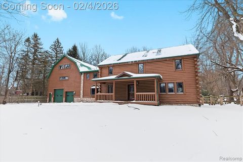 1747 Center Drive Temperance MI 48182